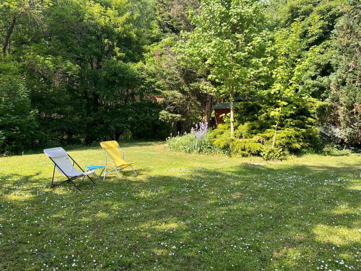 Domaine De Pipangaille Bed and Breakfast Andancette Exteriör bild